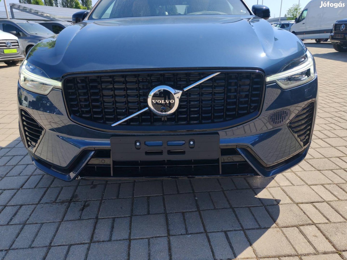 Volvo XC60 2.0 [T8] Ultra Dark AWD Geartronic C...